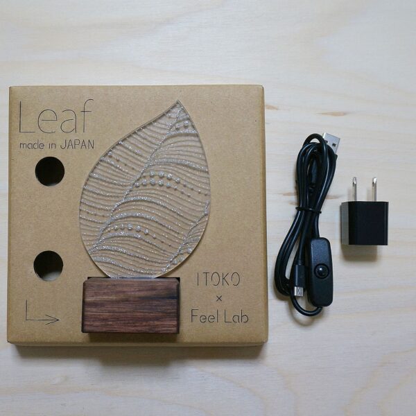 デスクスタンド「Leaf（リーフ）」　画像